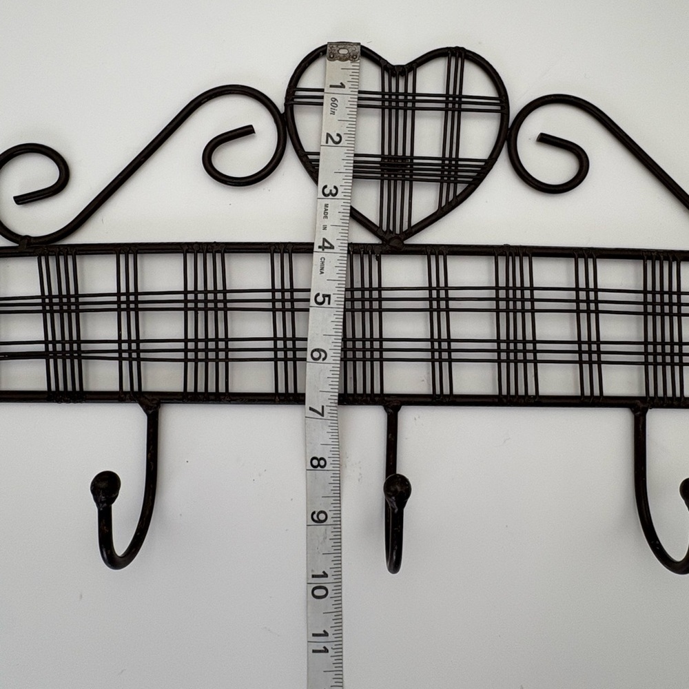 Heart Design Black Metal Wall Hook - Picture 5 of 9